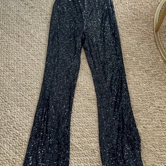 Steve Madden CITRINE SEQUIN PANT - Picture 3 of 5